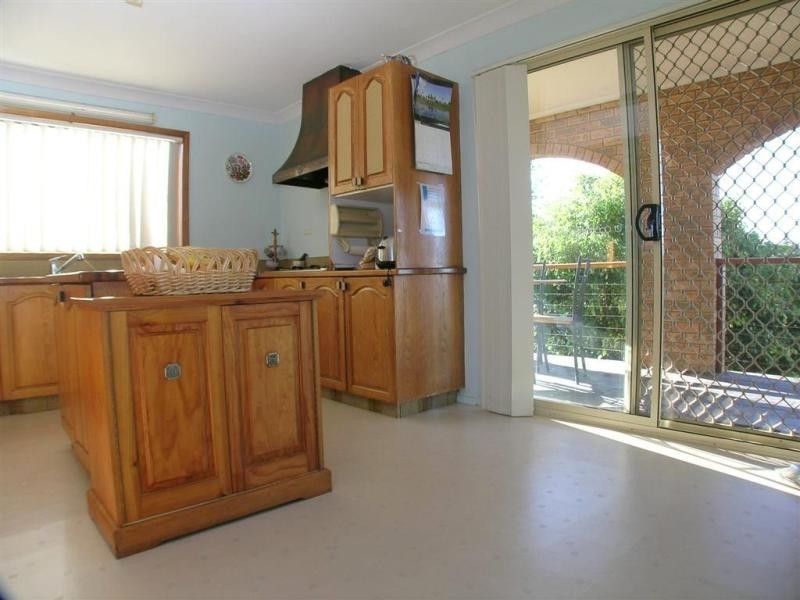 61 Boondilla Rd, Blue Bay NSW 2261