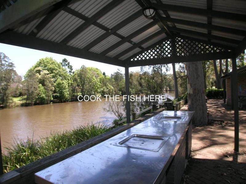 11 Howarth St, Wyong NSW 2259