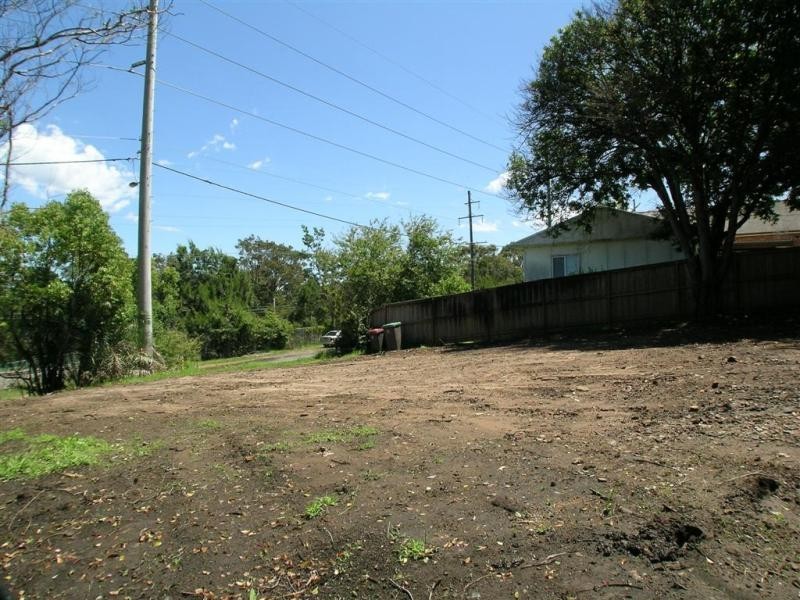 11 Howarth St, Wyong NSW 2259