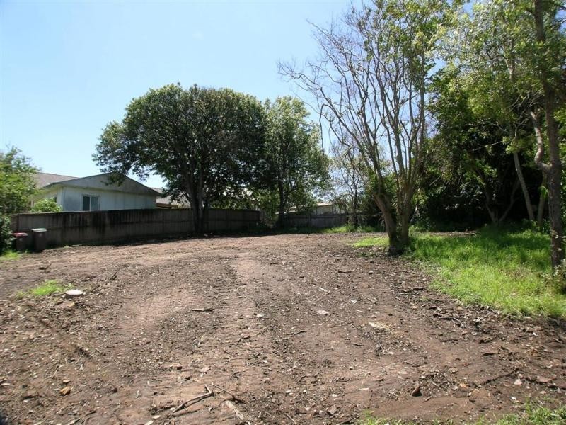 11 Howarth St, Wyong NSW 2259