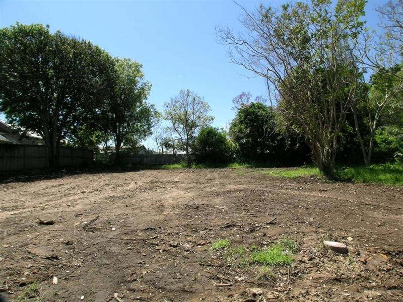 11 Howarth St, Wyong NSW 2259