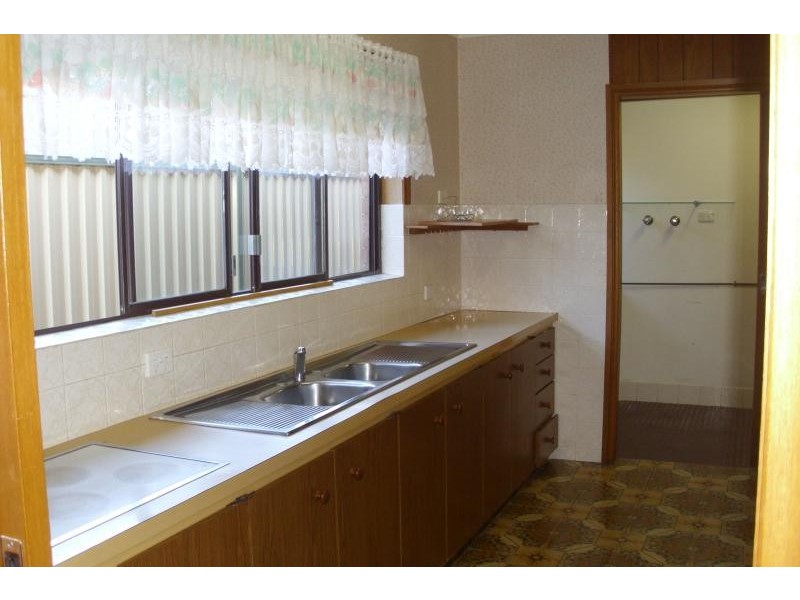 21 Boondilla Rd, The Entrance NSW 2261