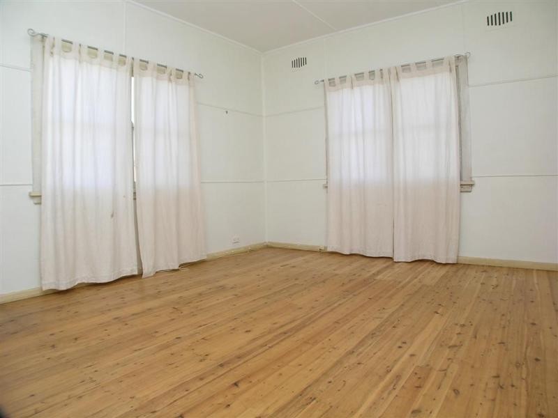 10 Campbell St, The Entrance NSW 2261