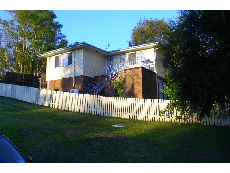 9 Howarth St, Wyong NSW 2259