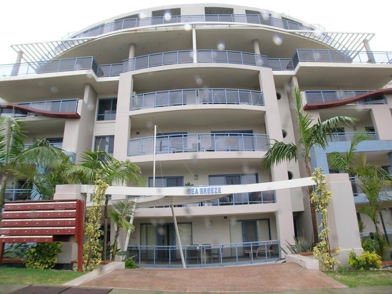 6/15-19 Torrens Ave, The Entrance NSW 2261