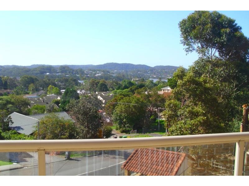 8/24 Whiting Ave, Terrigal NSW 2260