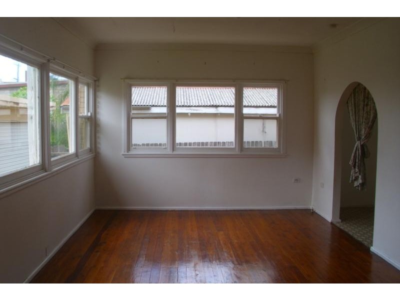 26 Battley  Ave, The Entrance NSW 2261