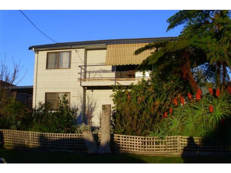 29a Vernon Rd, Gorokan NSW 2263