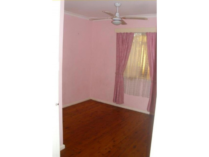 9 Howarth  St, Wyong NSW 2259