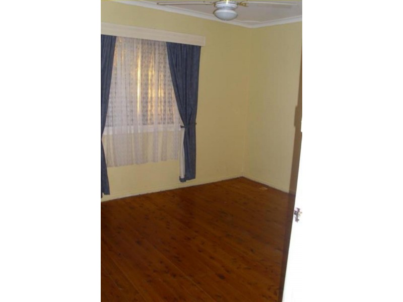 9 Howarth  St, Wyong NSW 2259