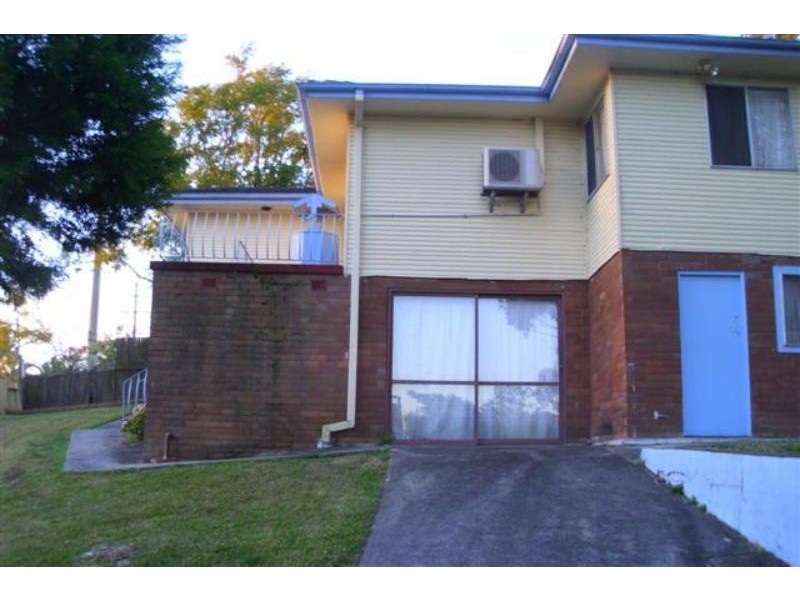 9 Howarth St, Wyong NSW 2259