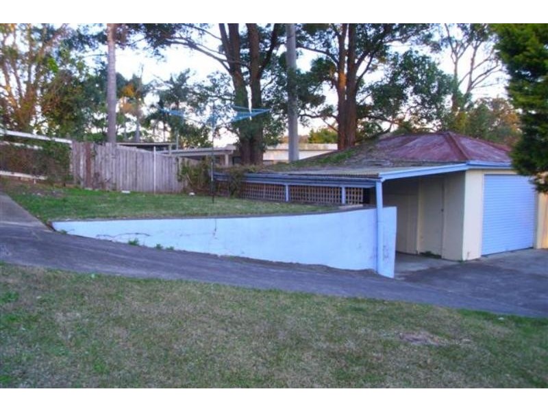 9 Howarth St, Wyong NSW 2259