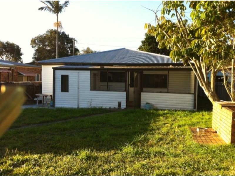59 Pacific St, Long Jetty NSW 2261