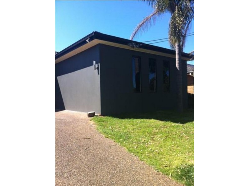 25 Robertson Rd, Killarney Vale NSW 2261