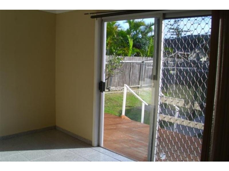 57 Shortland Ave, Killarney Vale NSW 2261
