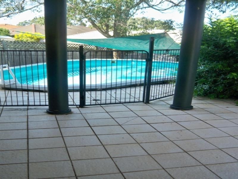 7 Daintree Cres, Blue Haven NSW 2262