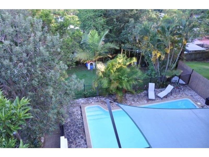 17 Dodwell St, Holland Park West QLD 4121