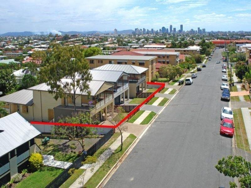 55 AMELIA  St, Coorparoo QLD 4151