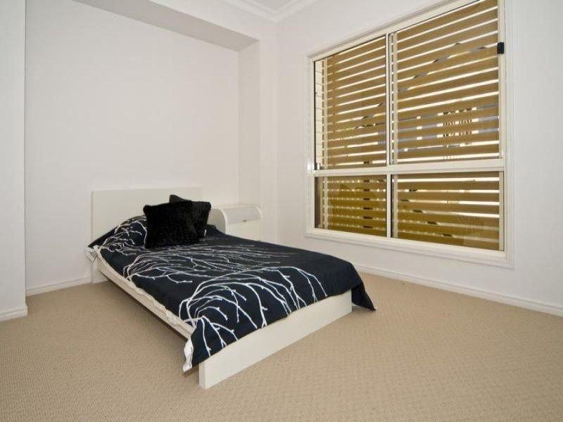 55 AMELIA  St, Coorparoo QLD 4151