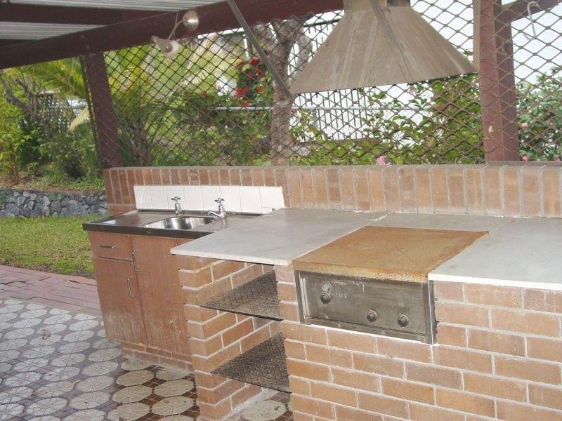 162 Bapaume  Rd, Holland Park West QLD 4121