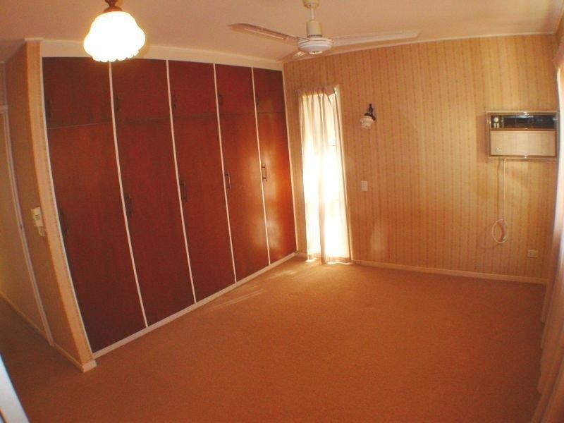 162 Bapaume  Rd, Holland Park West QLD 4121