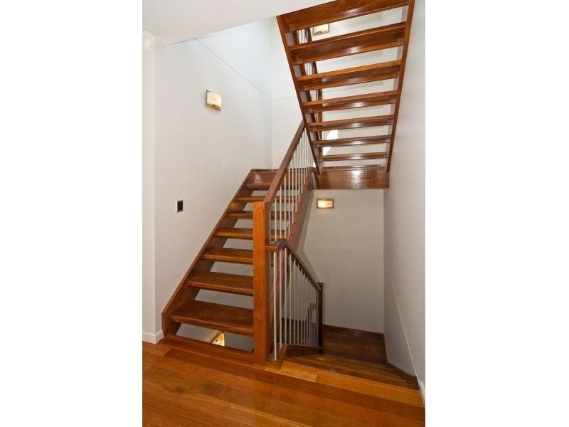 57A Amelia St, Coorparoo QLD 4151