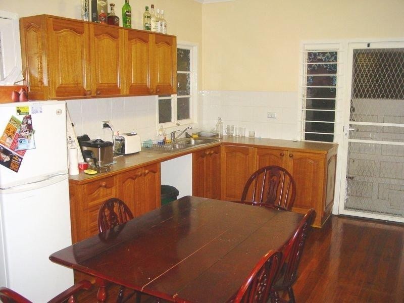 22 Buzacott St, Carina Heights QLD 4152