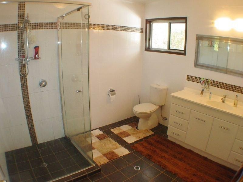 26 Donegal St, Kuraby QLD 4112