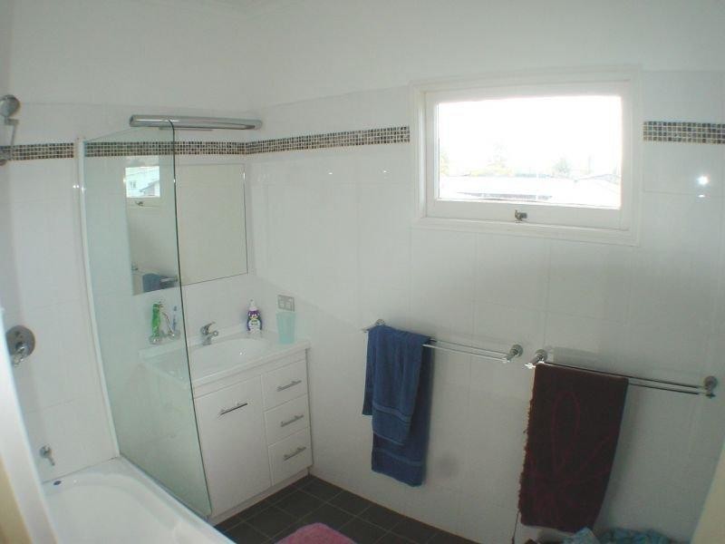 26 Donegal St, Kuraby QLD 4112