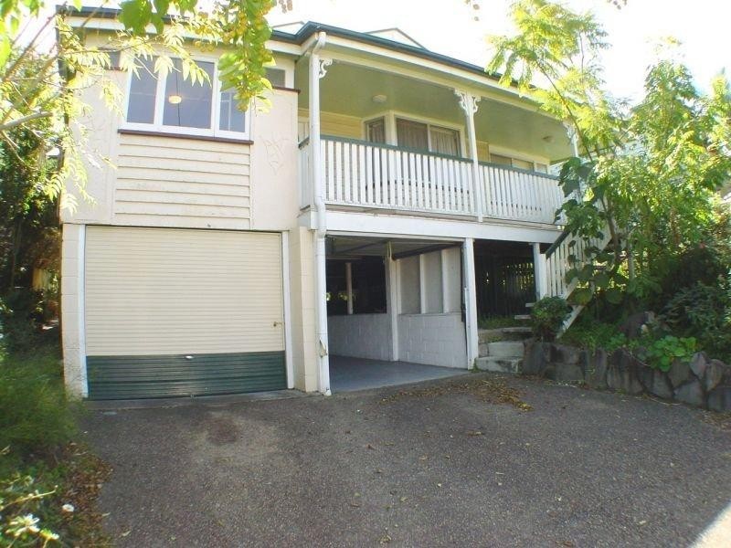 142 Watson  St, Camp Hill QLD 4152