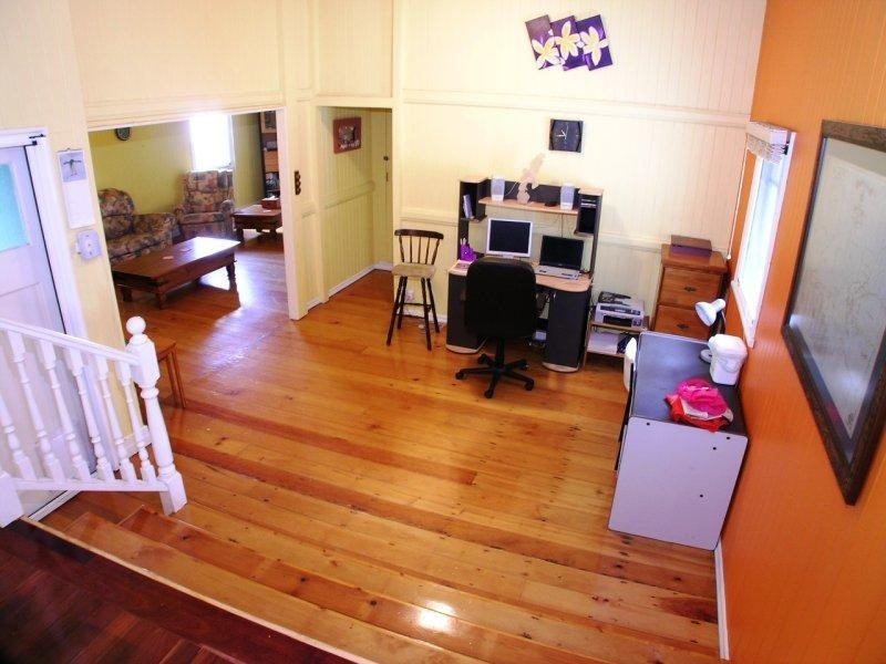 22 Malcolm St, Hawthorne QLD 4171