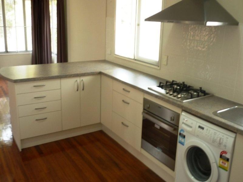 73 Amega  St, Mount Gravatt East QLD 4122