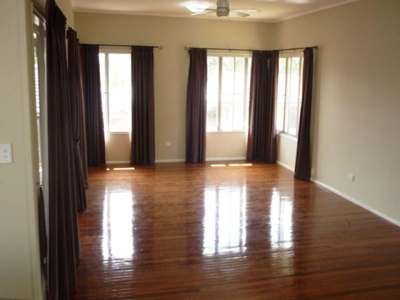 73 Amega  St, Mount Gravatt East QLD 4122