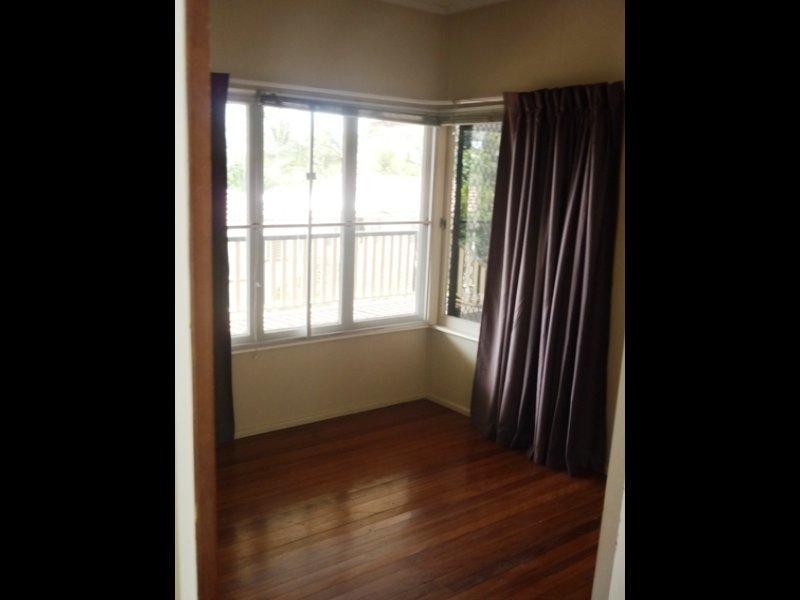 73 Amega  St, Mount Gravatt East QLD 4122