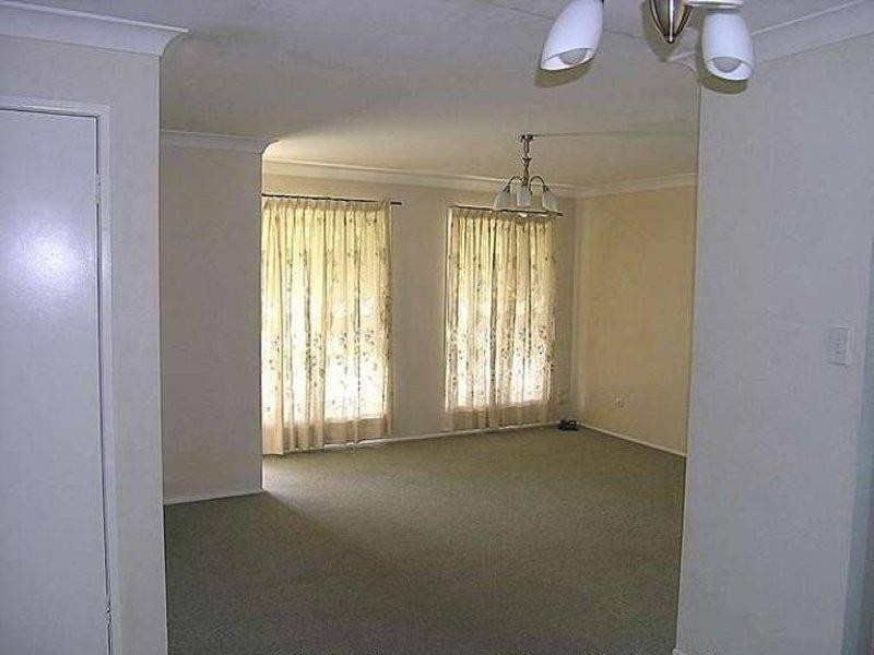 6 Onak Ct, Springwood QLD 4127