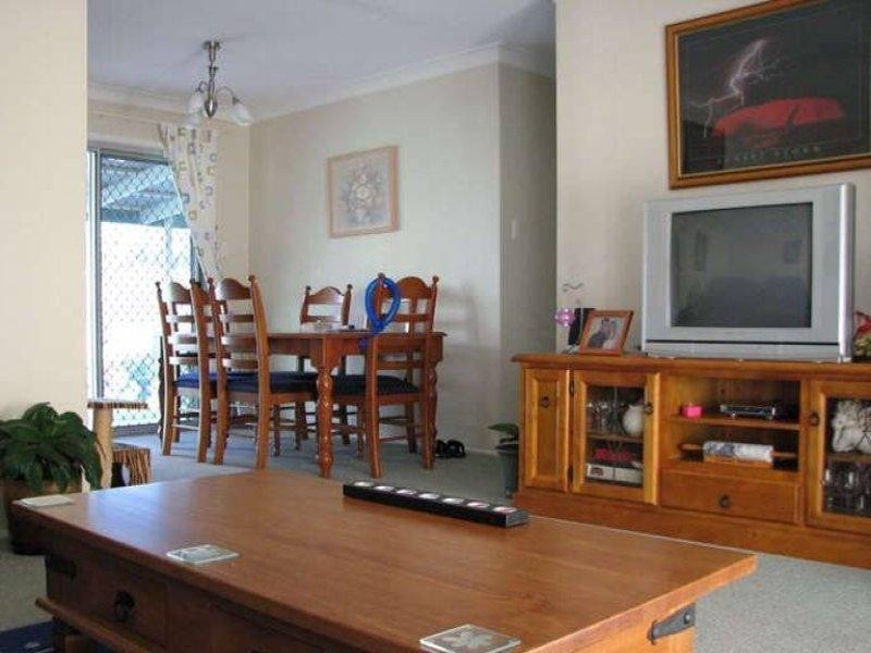 6 Onak Ct, Springwood QLD 4127