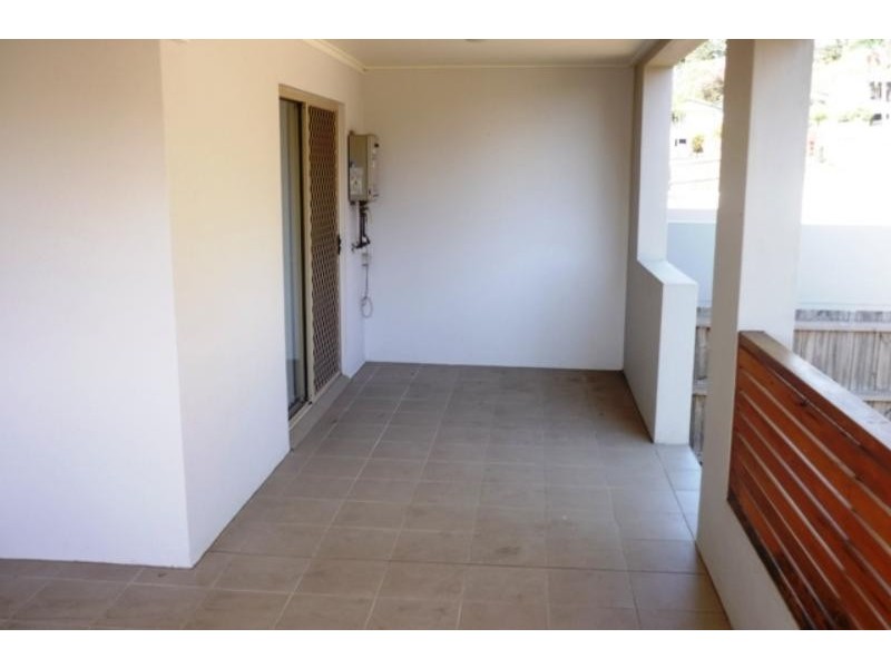 9/269 Nursery Rd, Holland Park QLD 4121