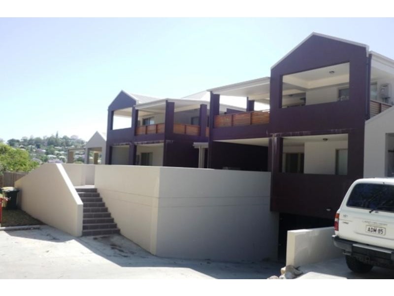 9/269 Nursery Rd, Holland Park QLD 4121