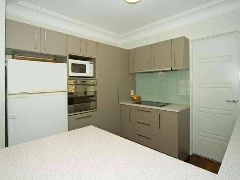 4 Cedlen  St, Camp Hill QLD 4152