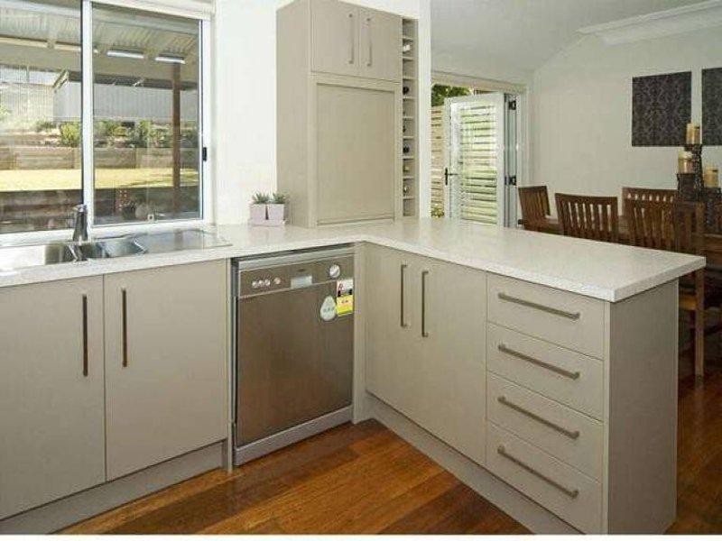 4 Cedlen  St, Camp Hill QLD 4152