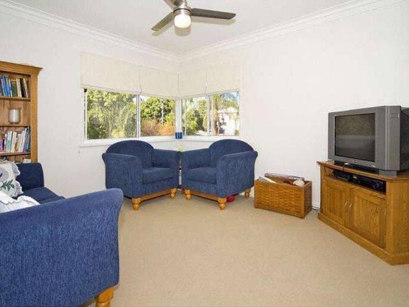 4 Cedlen  St, Camp Hill QLD 4152