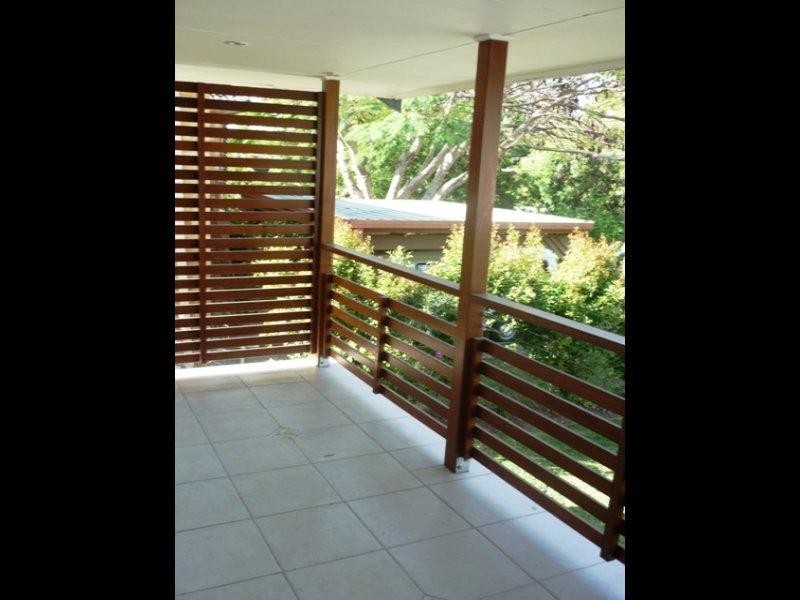 4 Cedlen  St, Camp Hill QLD 4152