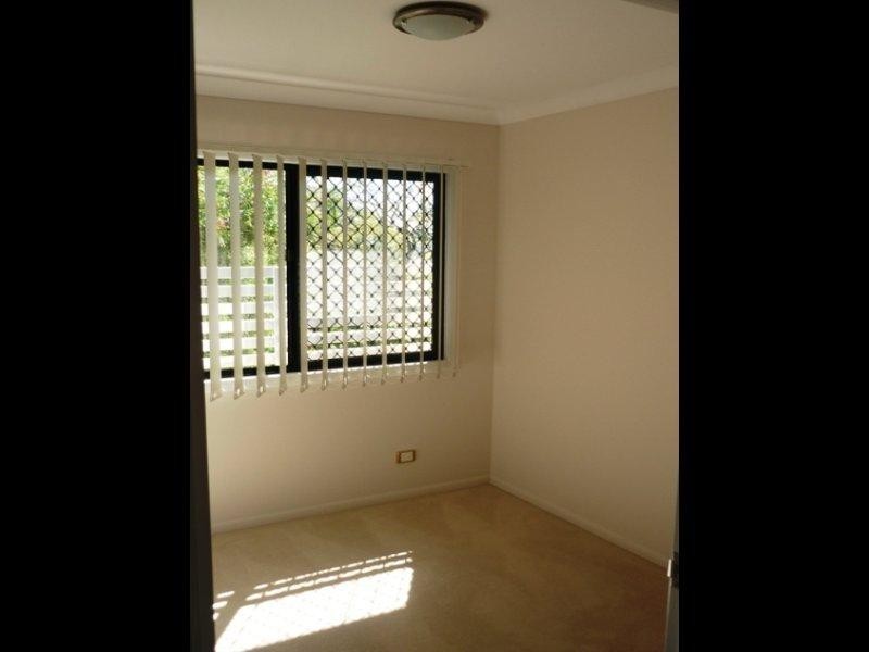 7/8 Cambridge  St, Carina Heights QLD 4152