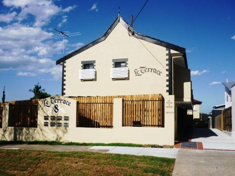 2/9 Monmouth  St, Morningside QLD 4170