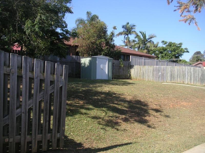 16 Thirlemere Rd, Alexandra Hills QLD 4161
