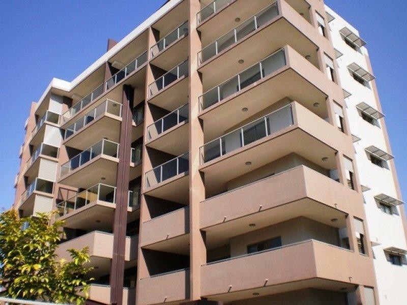 9/213 Wellington St, East Brisbane QLD 4169