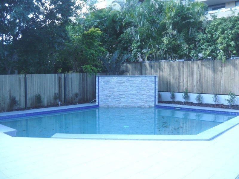 10/213 Wellington St, East Brisbane QLD 4169