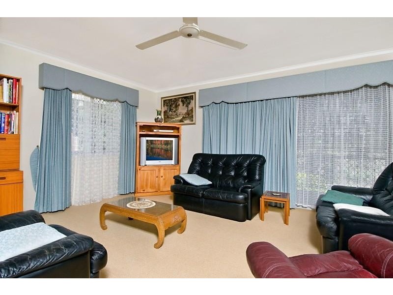 57 Pavo St, Camp Hill QLD 4152