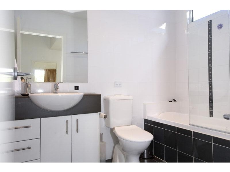 4A Kingfisher Lane, East Brisbane QLD 4169