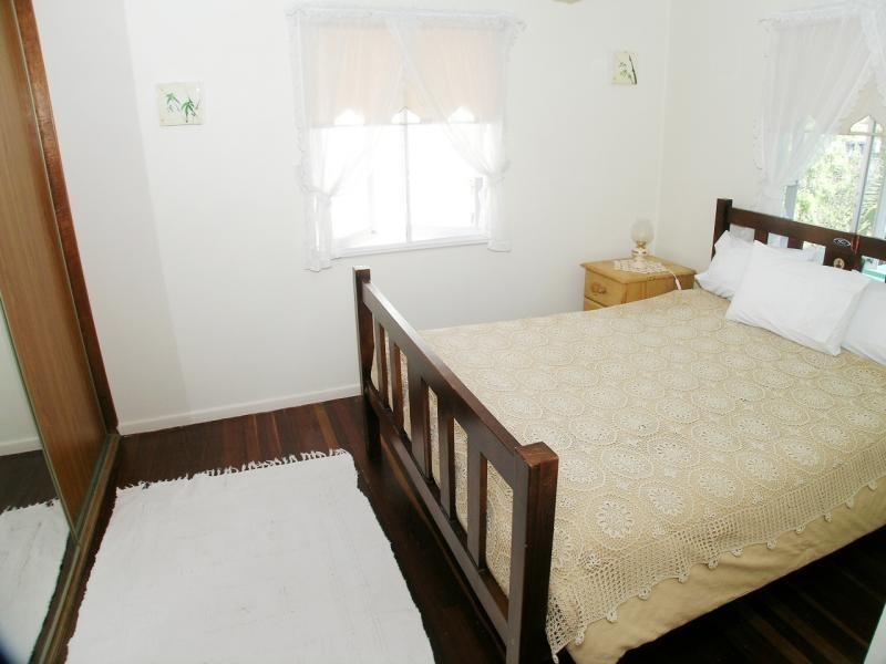 98 Dykes St, Mount Gravatt East QLD 4122